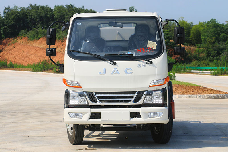 江淮JAC骏铃V3洒水车（5方）